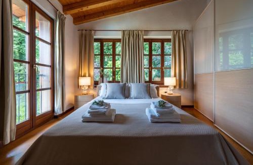 Gargnano Villa | Limonaia dei Dogi Entire 7BR Villa with Private Pool & Lake Garda View