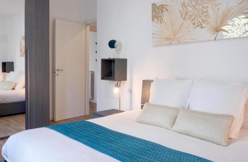 Albate Apartment | Lora apartment 1, free private parking, self check in, air conditioner
