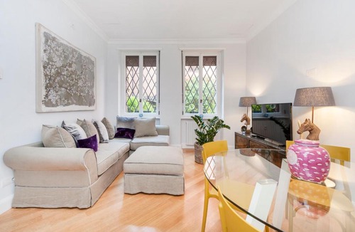 Rione XI Sant'Angelo Apartment | Lovatelli Home al Campidoglio