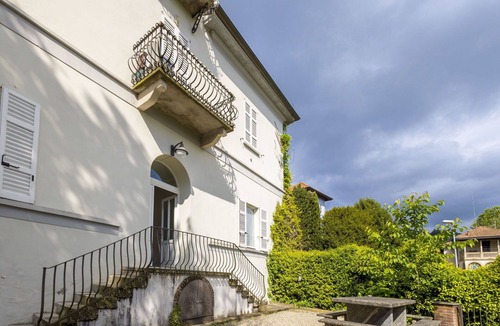 Meina Apartment | Lovely apartment for 4 guests with A/C, pool and TV