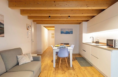 Assenza Apartment | Lovely apartment for 5 guests with A/C, WIFI, TV and balcony