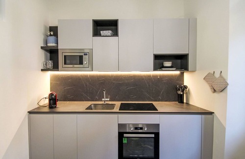 Pallanza Apartment | Lovely apartment for 2 guests with WIFI, TV, patio and pets allowed