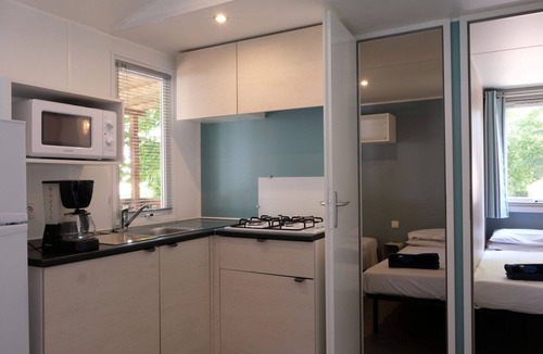 Castelletto Sopra Ticino House | Lovely apartment in villa for 6 people with pool, WIFI, A/C, terrace and pets allowed