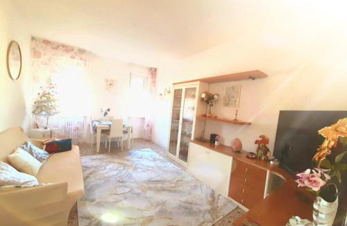 Luino Apartment | Luino Flowers Home