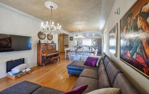 Gianico House | Luxurious Home In Gianico