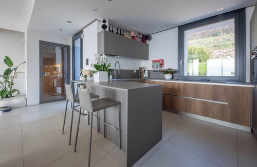 Iseo House | Luxury villa with private infinity pool Iseo