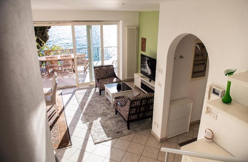 Cecina Villa | Maison Selva - Villa Vinessa beachfront retreat