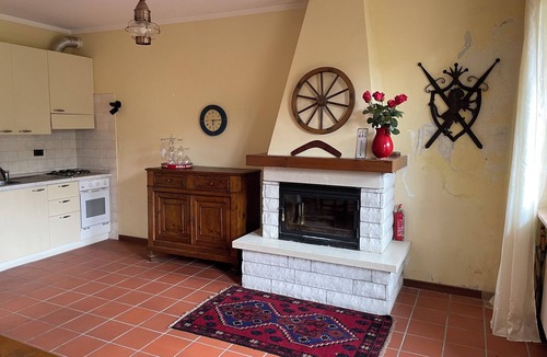 Marciaga Apartment | Marciaga, rustic in ancient hamlet