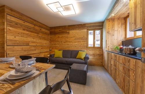 San Rocco Apartment | Marlies Ski in - Ski out 50m, Livigno, Italy