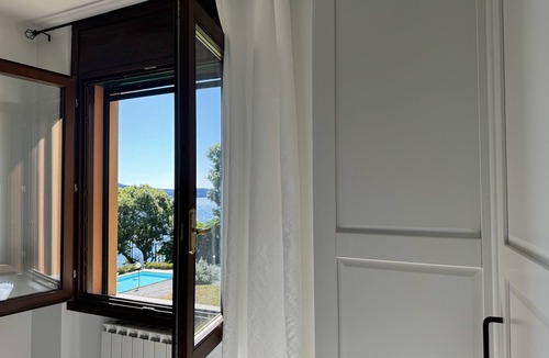 Stresa Apartment | Marta Apartment with lake view in Stresa