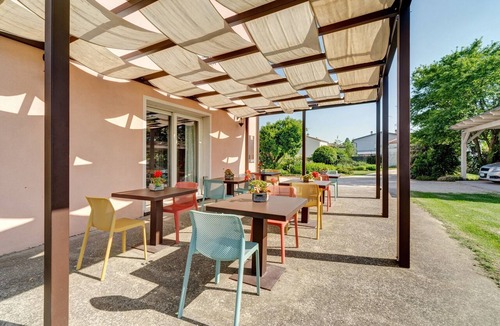 Dolo Apartment | Melloni Street Home – Salvia Room