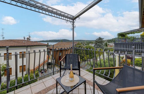 Monte Apartment | MGH - Garda Sunview Terrace Padenghe