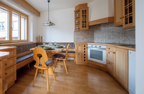 Bormio Apartment | Milano 20 - One Bedroom Apartment, Sleeps 3
