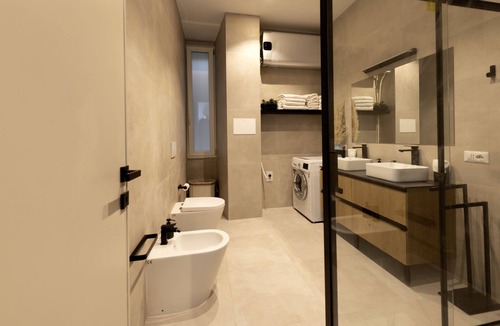 Civitavecchia Apartment | Modern apartment in the heart of the city, a stone's throw from the harbor.