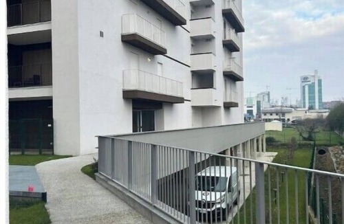 Lorenteggio House | Modern Studio Apt near Navigli Wi-Fi & Balcony