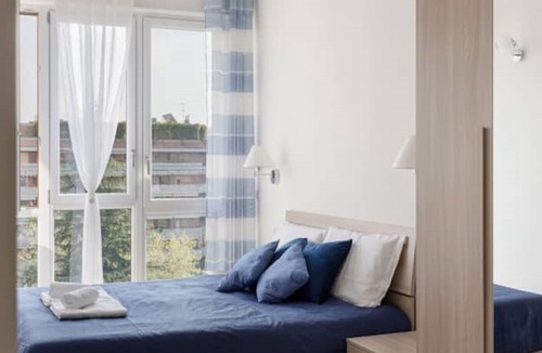 Lorenteggio Apartment | Moderno, Luminoso, Spazioso con Vista