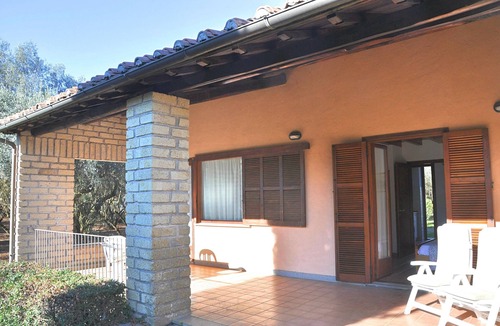 Capranica House | Montecasciano Glicine