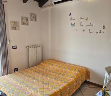 Cardano al Campo Apartment | MXP apartment, shuttle service, parking free