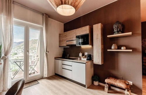 Como Apartment | Near Como Borghi (10 Floor Studio)