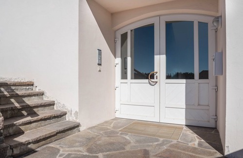 Collalbo Apartment | Newly Opened Vigl Lodge Apartment with Mountain Views & Wi-Fi