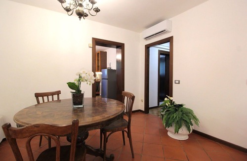 Borso del Grappa Apartment | Nice apartment for 3 people with WIFI, A/C and patio