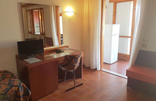 Sperlonga Apartment | Nice apartment for 3 people with pool, A/C, WIFI, TV, terrace and pets allowed