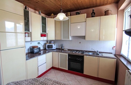 Aurano Apartment | Nice apartment for 4 people with TV, terrace and pets allowed