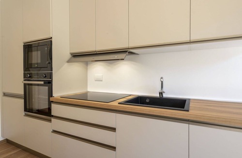 Loreto Apartment | Nice apartment for 5 people with WIFI, A/C, TV and balcony