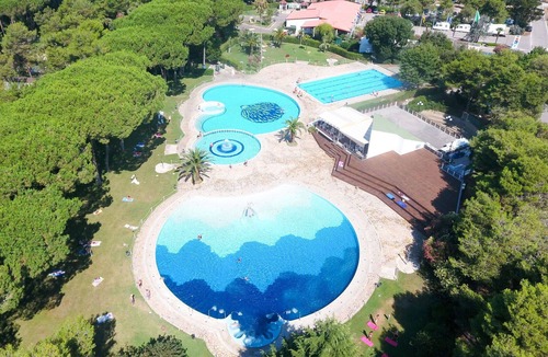 Baia Domizia House | Nice apartment in villa for 6 guests with pool, WIFI, A/C, TV and terrace