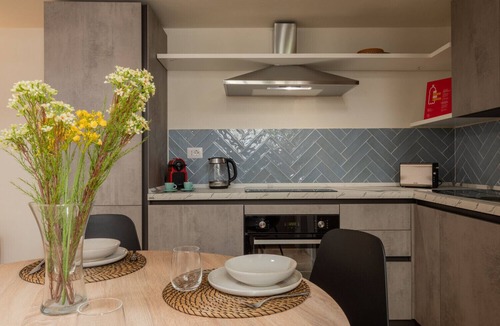 Cit Turin Apartment | Orange Loft by Wonderful Italy