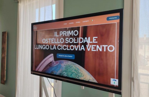 Castelnuovo Bocca d'Adda Hostel | Ostello Casa Peroni