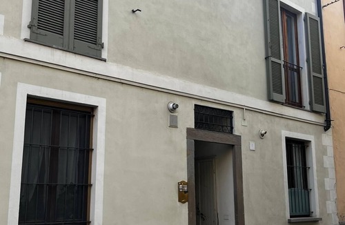 Crema House | P4CremaHome railing house in the footsteps of CMBYN