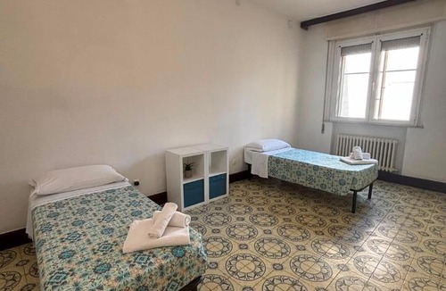 Poggio Rusco Apartment | Palazzina Poggio Rusco Alighieri 74