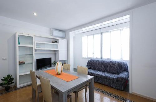 Omegna Apartment | Palazzotto Manzoni Civico 6, in centro a due passi dal lago