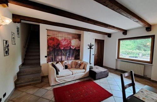 Roccabruna Apartment | Passione Peonie Apartment