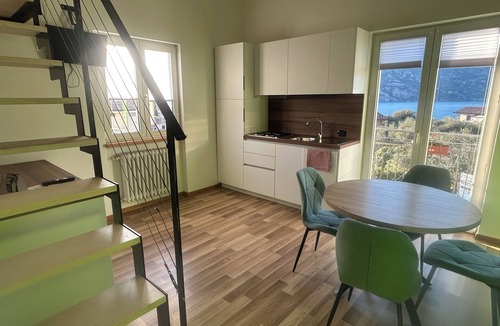 Malcesine Apartment | Perfect for 2 adults, with a lake view just a short walk from downtown