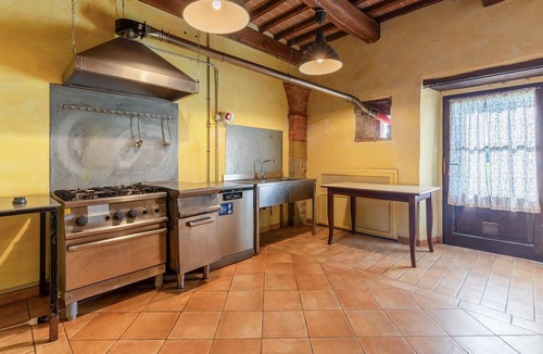 Montone House | Pet friendly home in Montone with swimming pool