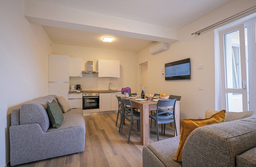 Cannero Riviera Apartment | PiancaLodge Limone by Lago Reisen
