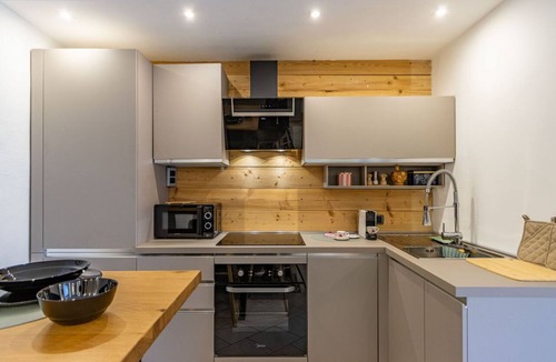 Dagnente Apartment | Piazzetta 5, Dagnente - Arona - AC - Wi-Fi