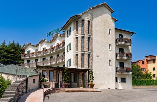 Cerro Veronese Hotel | Pineta Bike Hotel