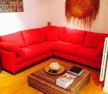 Borgo Dora House | Pronto Soccorso per Globetrotter Stanza Privata con Bagno Condiviso e Vista sulle Alpi