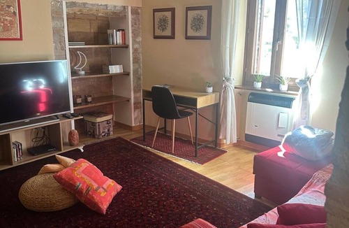Capitone House | PUCCI'S LITTLE HOUSE. A charming little apartment in the historic center of Capitone.
