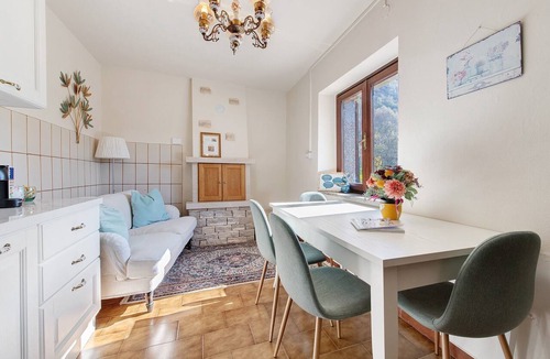 Arveaco Apartment | Puravida 4seasons - Nature Hideaway - Holiday Home & BnB in Greenery near Lake Garda