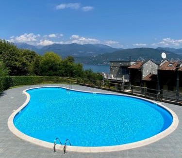Baveno Apartment | Refugio Azul Baveno, pool and private parking