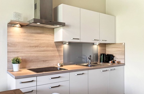Montioni Apartment | Regarda - Apartment Cuore del Garda with swimming pool and terrace