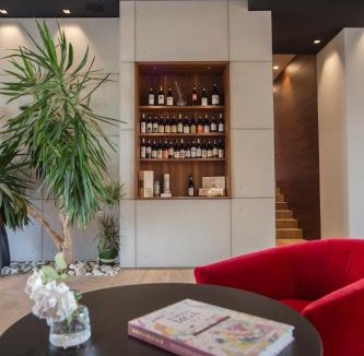 La Morra Resort | Relais Le Rocche