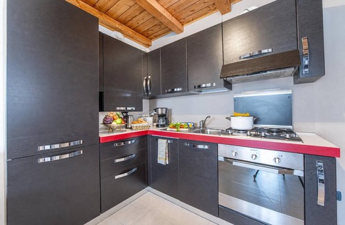 Sasso Moro Apartment | Relax al Moro Apt with Pool, Leggiuno, Italy