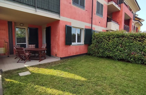 Baveno Apartment | Relaxation and nature in Baveno Lago Maggiore. Television with German channels.