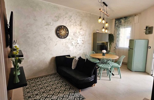 Rosapineta Apartment | Relaxation and the beach just a stone's throw from the sea.