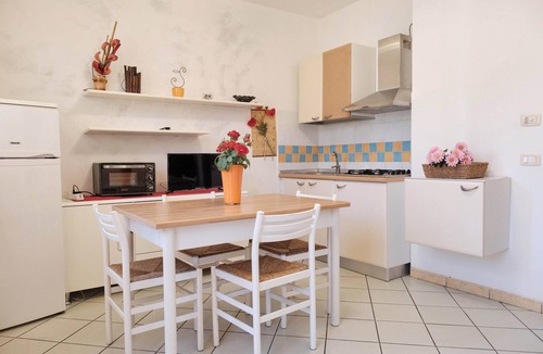 Rosapineta Apartment | Relaxing escape flat-Beahost